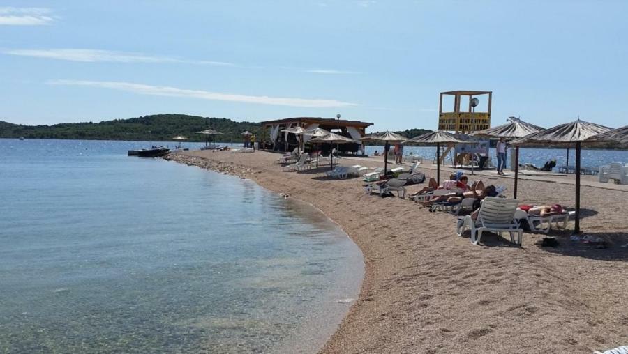 Apartman Ana Srima Esterno foto