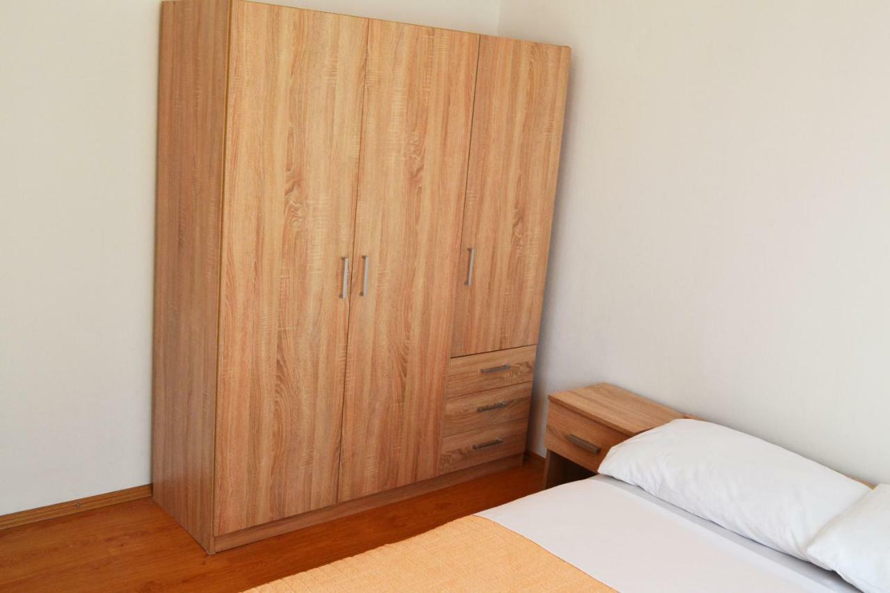 Apartman Ana Srima Esterno foto